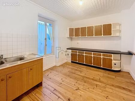 appartement 3 pièces 93 m²