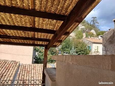 t2 sisteron c.v. 500