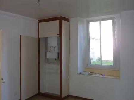 location f3  l'isle sur le doubs