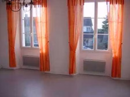 location appartement 2 pièces à saint-jean-d'elle (50810) : à louer 2 pièces / 50m² saint-