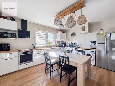 haut de villa de type 4 de 75m² à saint-chamas proche de l'étang secteur de la digue en im