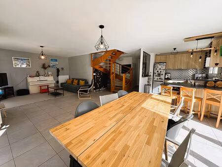 a vendre - maison avec piscine et garage - 13820 ensues la redonne