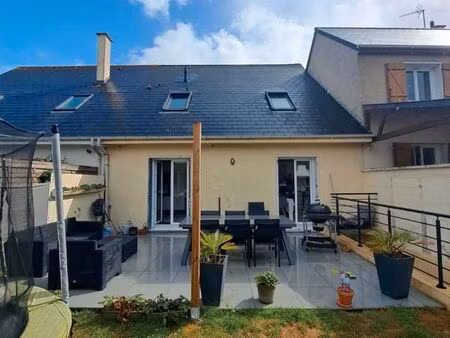 maison 6 pièces 110m²