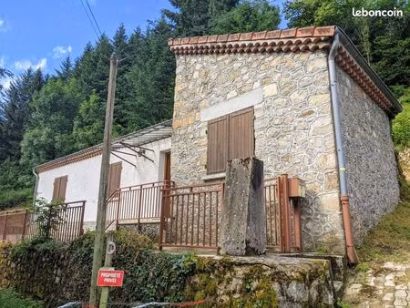 maison ~60m² rénovée + dépendance 40m² à rénover