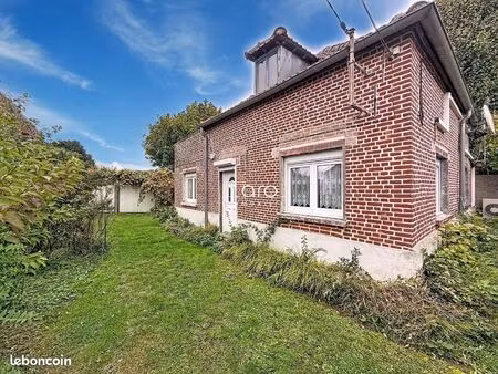 maison 6 pièces 85 m²