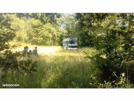 recherche terrain de loisirs