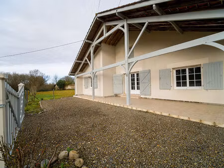maison de 133m² plain pied à aire-sur-l'adour