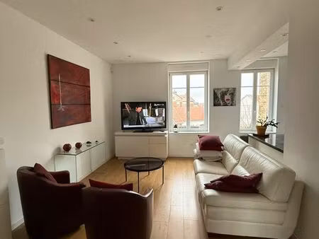 t2 meuble 48m2  690 charges comprises