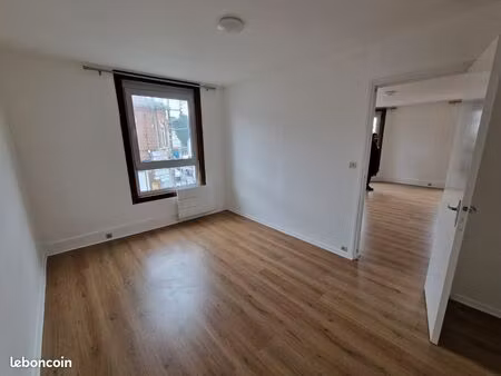 grand appartement lumineux et rénové