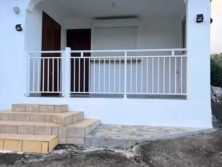 bas de maison à louer