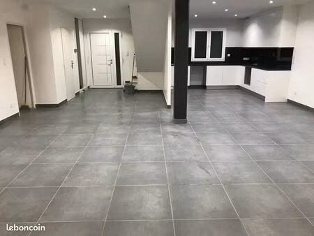 maison 135m2 à louer trévoux