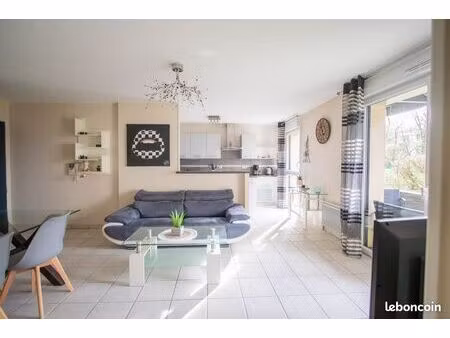 appartement 3 pièces 66 m²