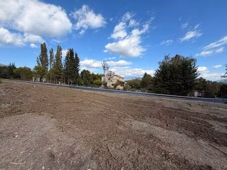 terrain constructible viabilisé à vendre