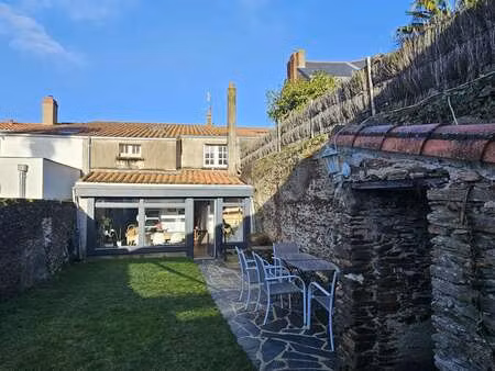 vente maison au loroux-bottereau (44430) : à vendre / 160m² le loroux-bottereau