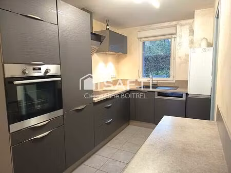 maison famililale proche de toutes les commodités