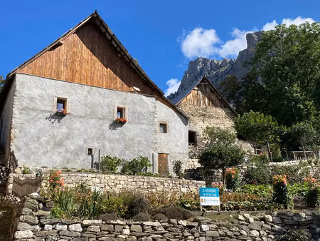 maison le devoluy 4 pièce(s) 199.58 m2