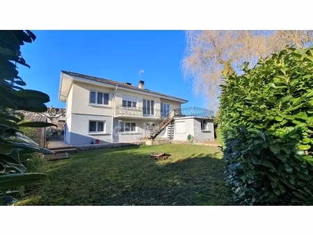 maison individuelle 6 pièces de 151m² vesoul (70)