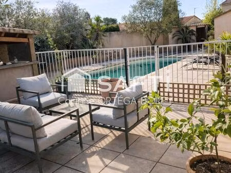 villa de plain pied 4 chambres et pisicne