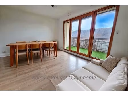 limite chatou - 2 pièces avec ascenseur et terrasse