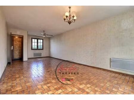 maison  3 chambres  jardin