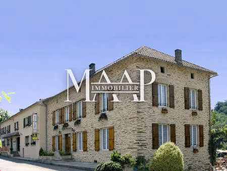 ? ancien hôtel restaurant + gîte en activité – 750 m² de potentiel