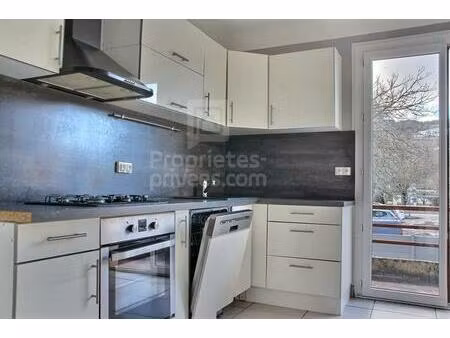 appartement bassens 3 pièce(s)