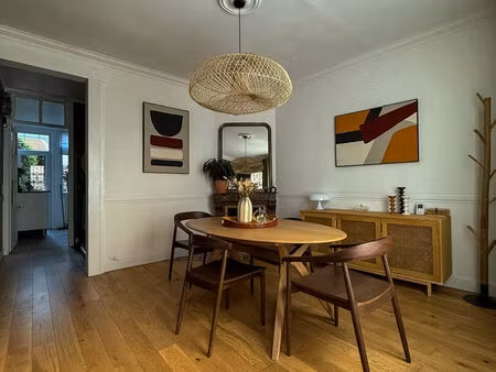 dourdan centre - maison de 4 chambres avec cour intérieure  6 pièces au calme