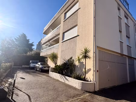 vente appartement 2 pièces 51 m² le cannet (06110)