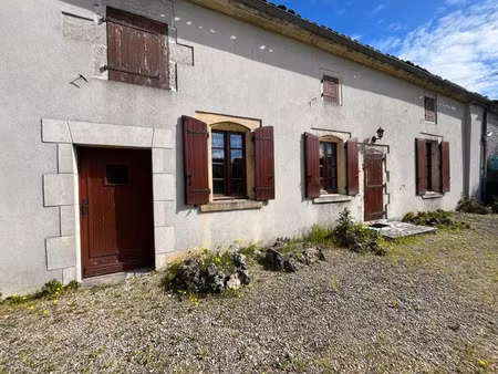 vente maison 4 pièces 76 m² à matha (17160)  77 420 €
