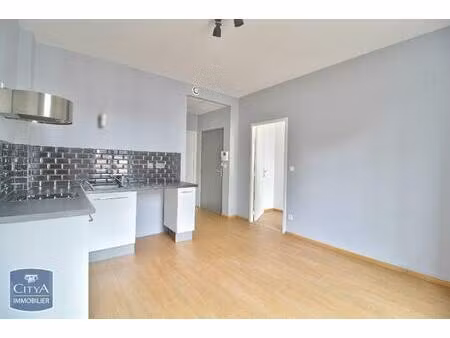 location appartement 2 pièces 32m² st etienne 42100
