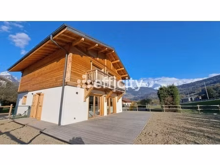 maison 5 pièces - 137 m²