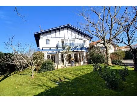 achat maison 7 pièces 270m² biarritz 64200