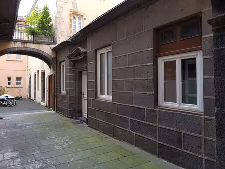 location appartement 2 pièces 31 m² à clermont-ferrand (63000)