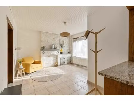 renovatiewoning met garage en tuin.