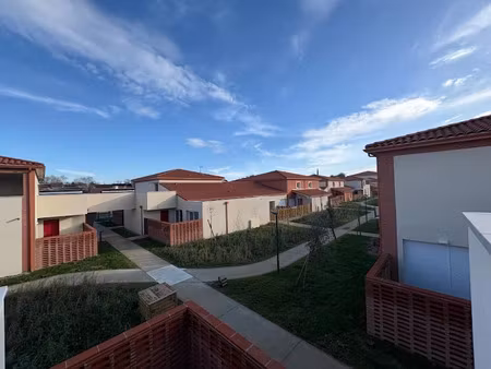 vente villa 2 pièces 55 m² à castelginest (31780)  200 000 €