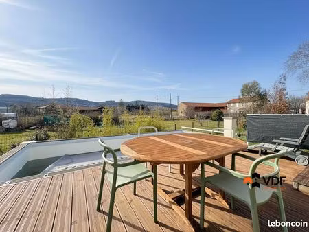 propriété 6 pièces 140 m²