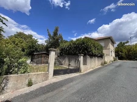 maison 4 pièces 77 m²