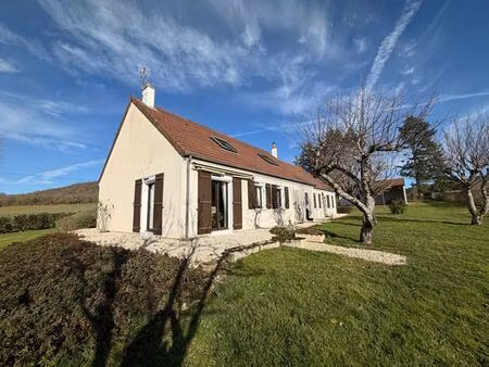 pavillon de caractère dans la campagne nivernaise