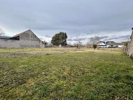 terrain 14 90a viabilisé  biesheilm