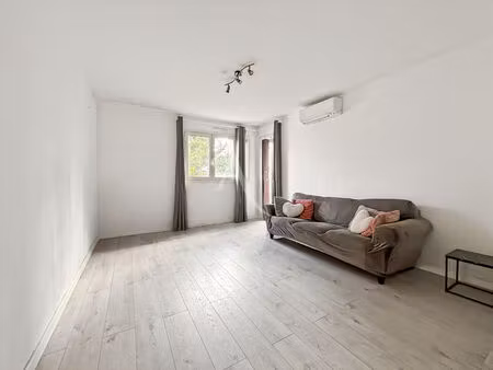 vente appartement 3 pièces  55.29m²  marseille 11