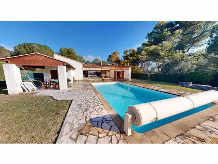 vente maison 7 pièces  158.00m²  villemoustaussou