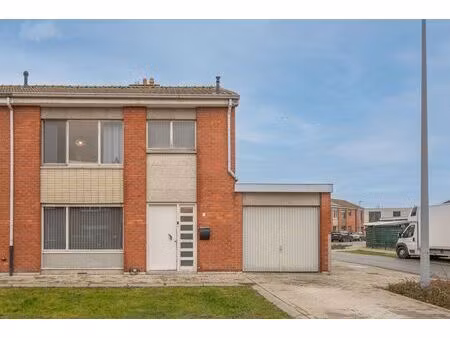 huis te koop in zedelgem met 3 slaapkamers