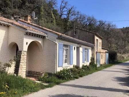 vente maison 4 pièces 76 m² à bonnieux (84480)  296 000 €