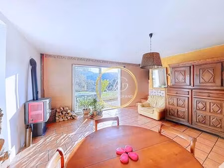 maison de 6 pièces de 108 m² à sournia