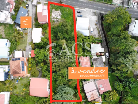 terrain de 2008 m2 proche commodités - fort-de-france