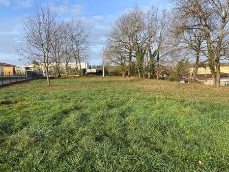 vente terrain 630 m² baron (33750)