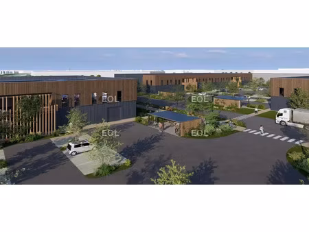 brie-comte-robert (77) - a louer/a vendre - bâtiment d'activité avec bureaux de 4 647 m²