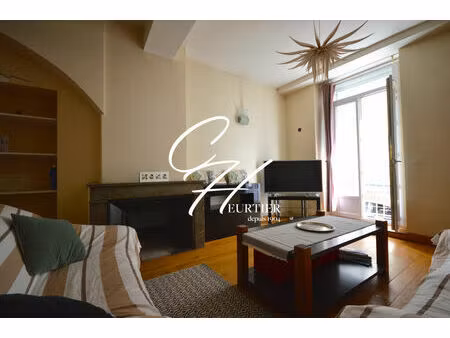 vente appartement 4 pièces 98m2 grenoble 38000 - 275000 € - surface privée