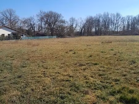 terrain à bâtir à saint-médard-en-jalles (33160)