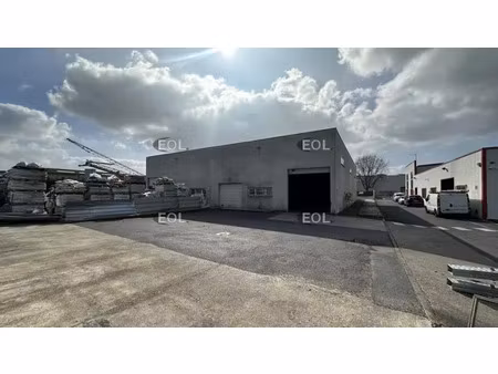 à louer : local d'activité avec bureaux de 560 m² à champigny-sur-marne (94)